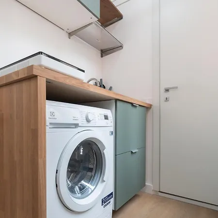 Апартаменты Cozy Apartment Near Termini Station Рим
